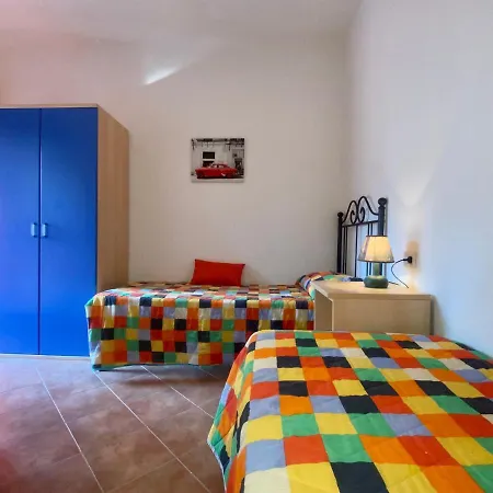 Sos Alinos - - Orosei - 1 Di 4 Apartment